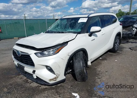 2020 Toyota Highlander Hybrid Xle z USA, uszkodzony, nr VIN 5TDHBRCH3LS510590